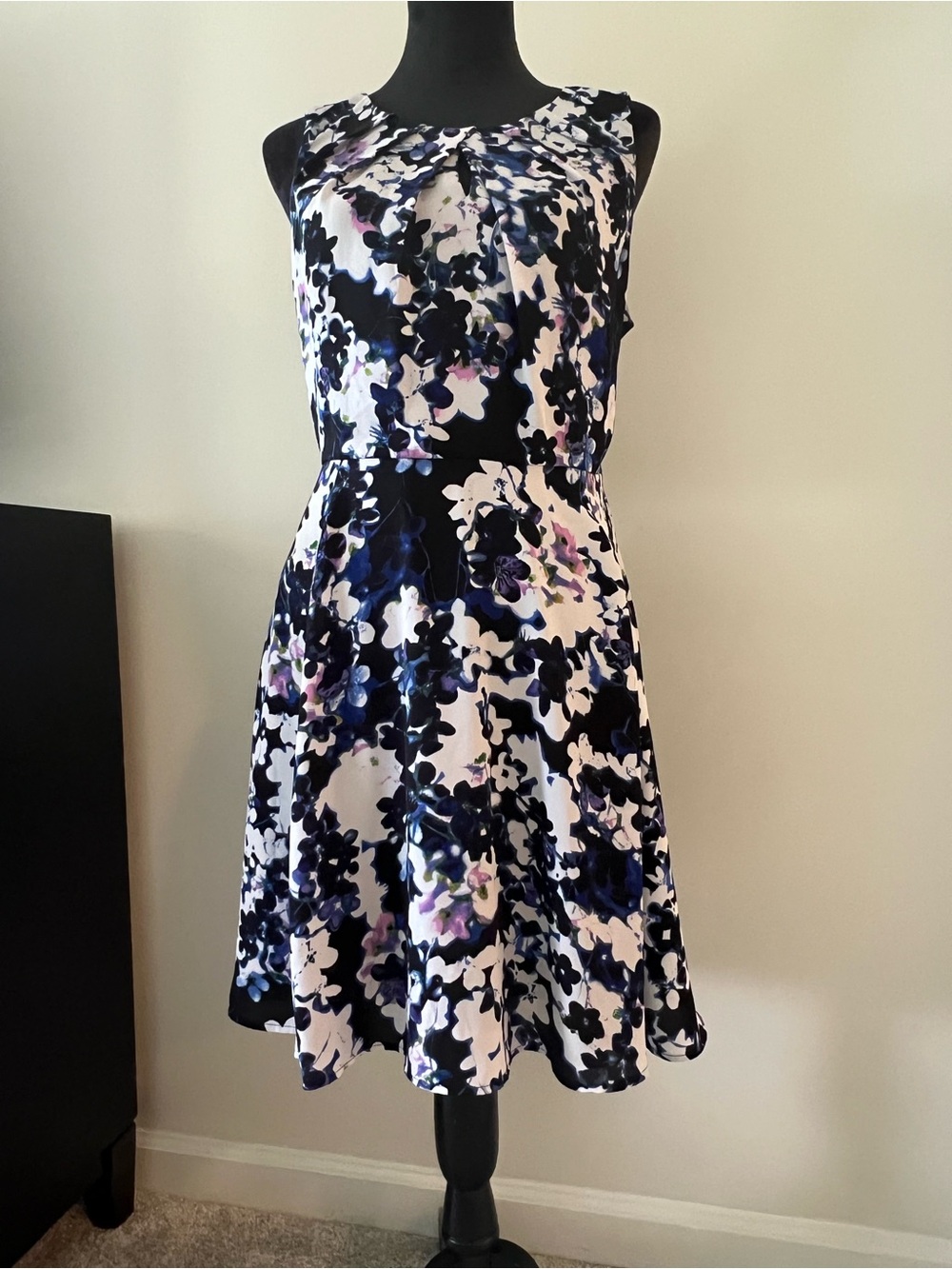 Express Black, White and Fuchsia Floral Dress